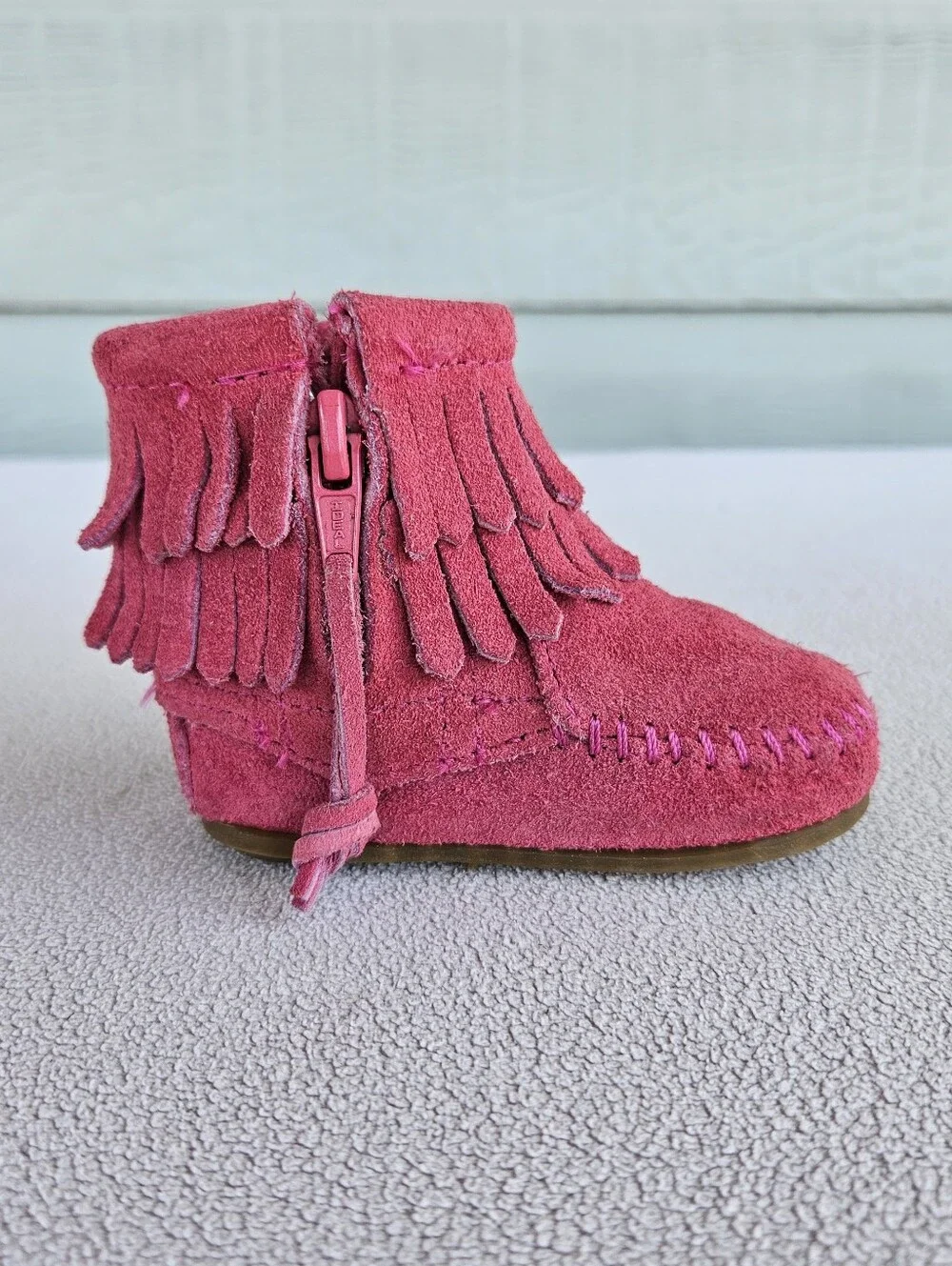 Minnetonka Moccasins Double Fringe Booties Infant Baby SZ 2 Pink Suede Leather
